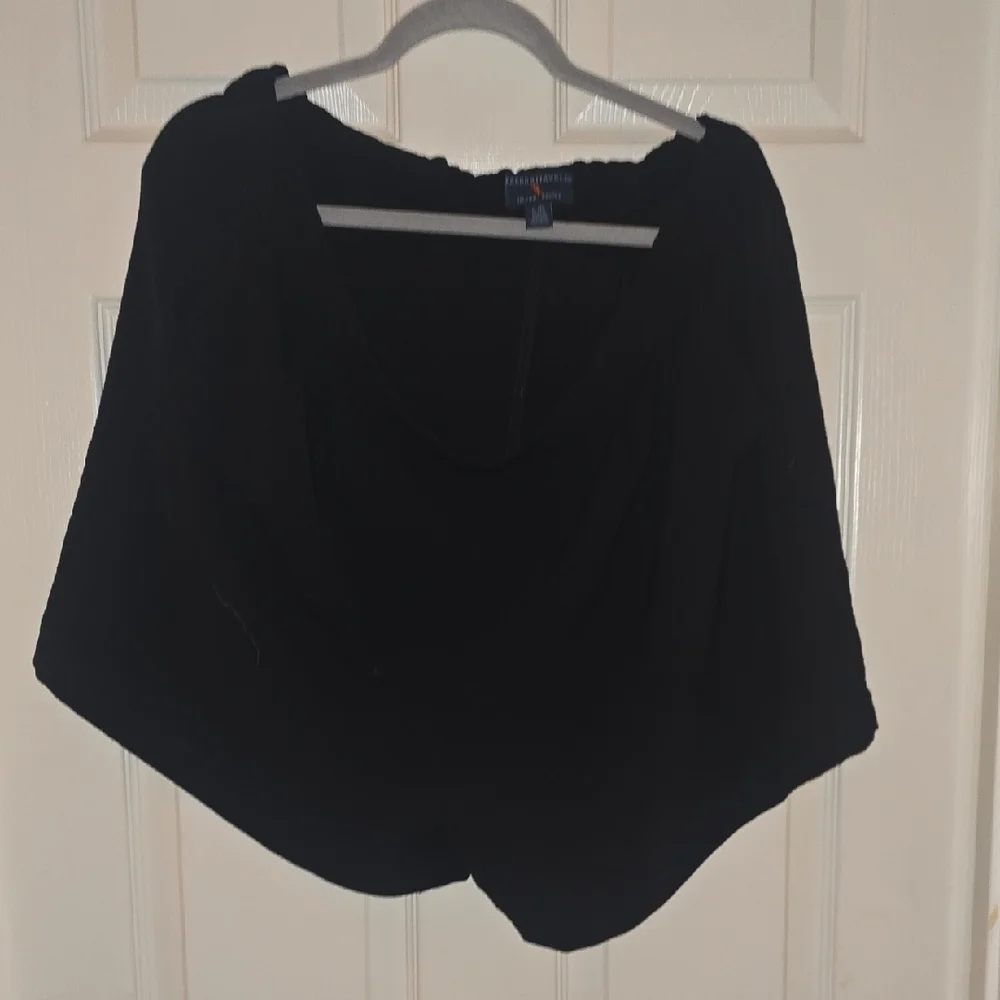 Black‎ Women's Shorts